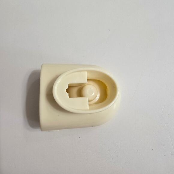 Fisher-Price Loving Family Dollhouse Furniture Bathroom Toilet Cream Yellow EUC - Picture 4 of 5